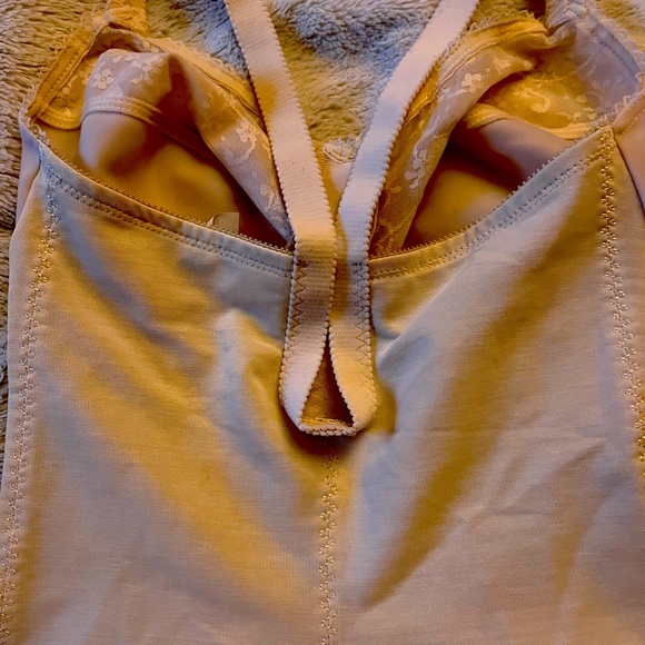 New with tags subtract beige undergarment. - Picture 4 of 5